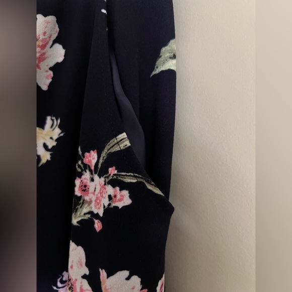 Dress capris - Picture 2 of 4